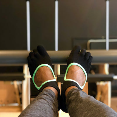 Black Ballerina Grip Pilates Toe Socks